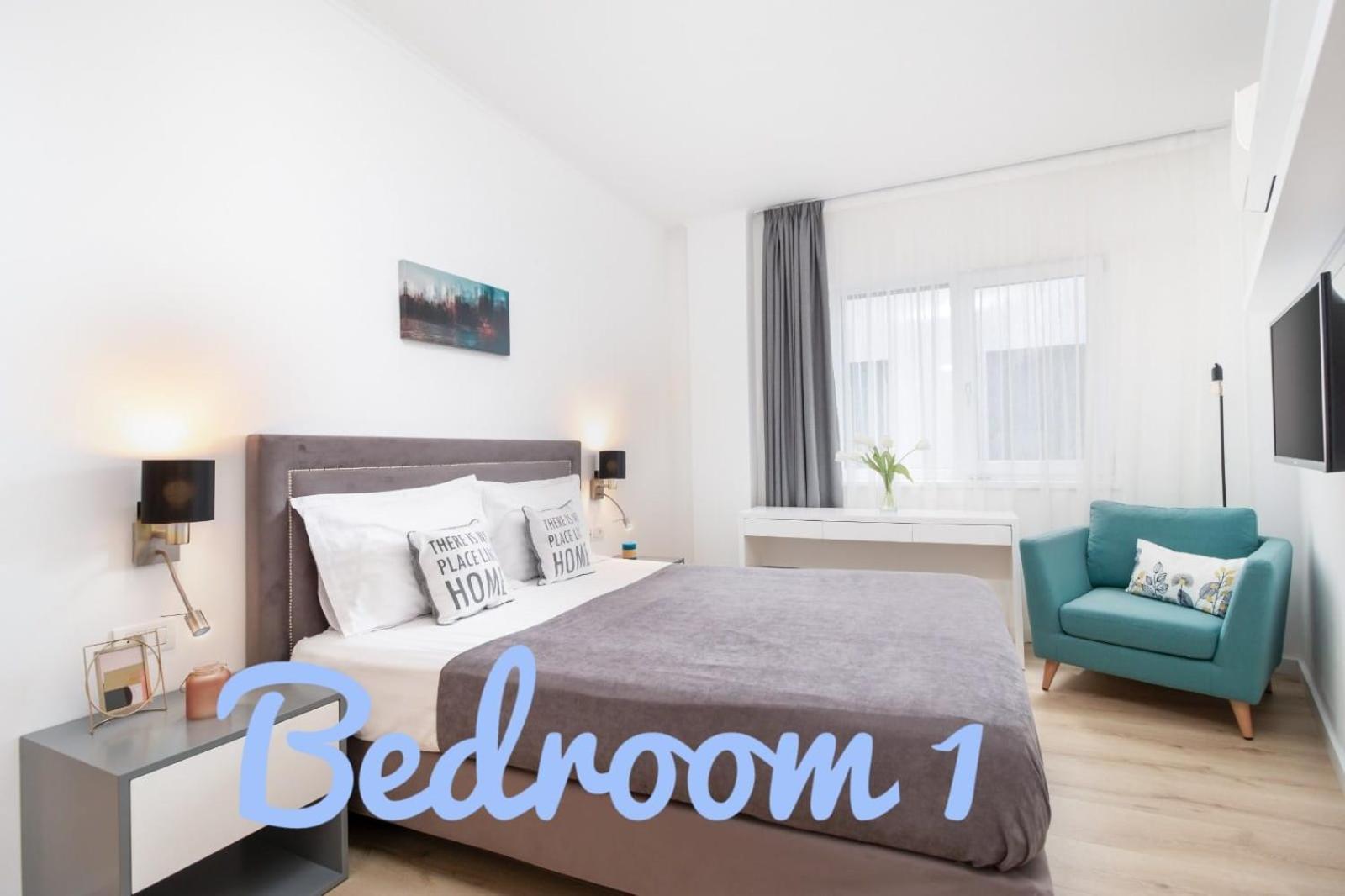 Charlotte Piata Unirii - Free Private Parking 2Bedrooms Apartment Oradea Eksteriør bilde