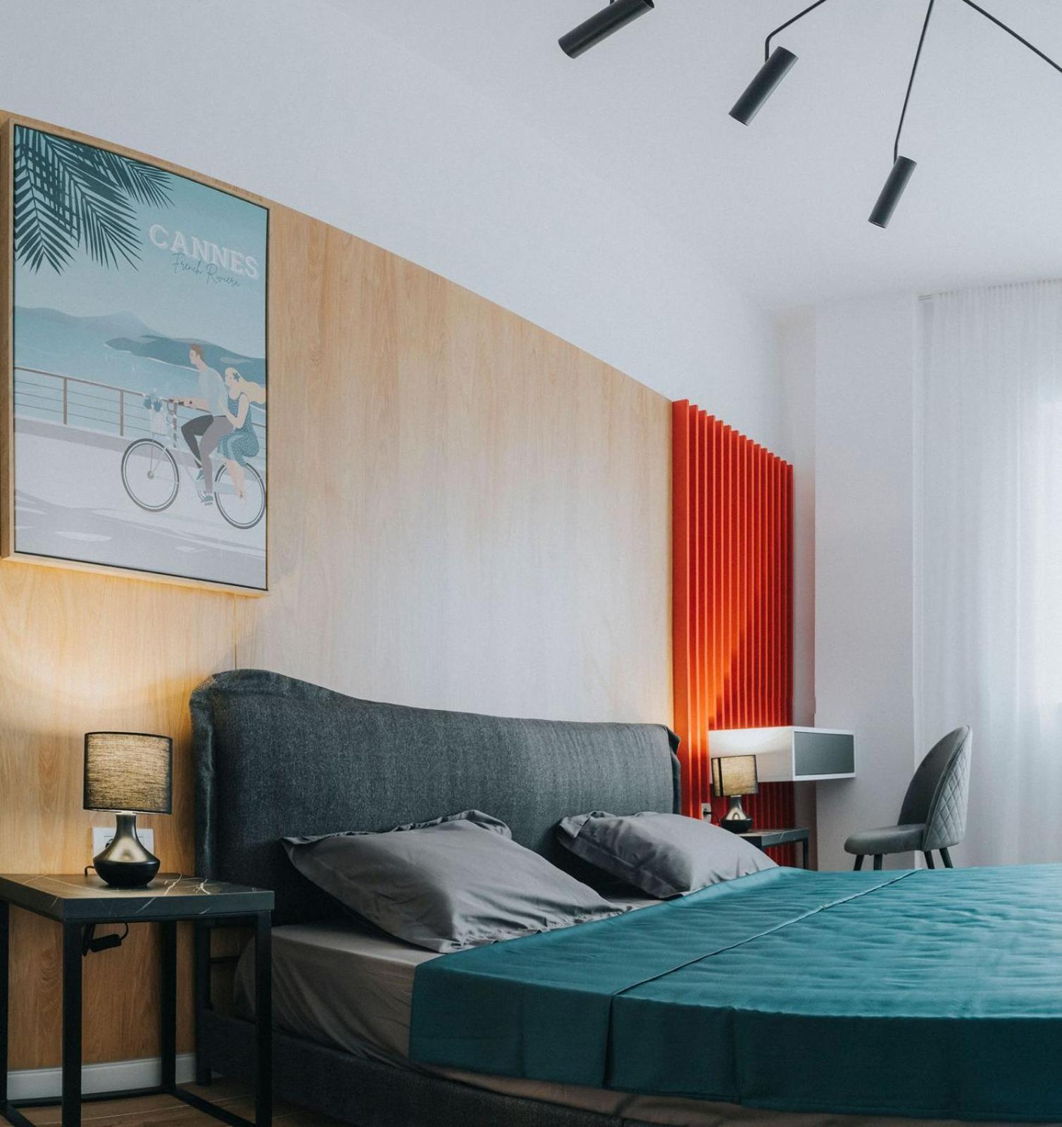 Charlotte Piata Unirii - Free Private Parking 2Bedrooms Apartment Oradea Eksteriør bilde